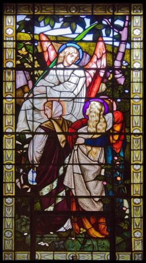 빈 무덤을 발견한 세 명의 마리아_by William Burges_photo by Lawrence OP_in the Worcester College Chapel in Oxford_England.jpg